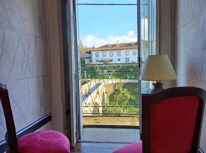 Casa Da Ponte, Couette-café Coja